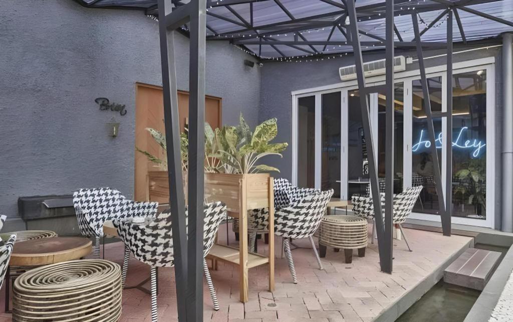 Couleur Hotel Cengkareng Jakarta Eksteriør bilde